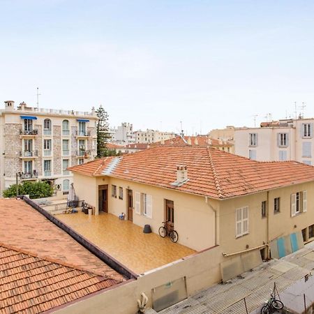 Appartement Liberation - Welkeys Niza Exterior foto