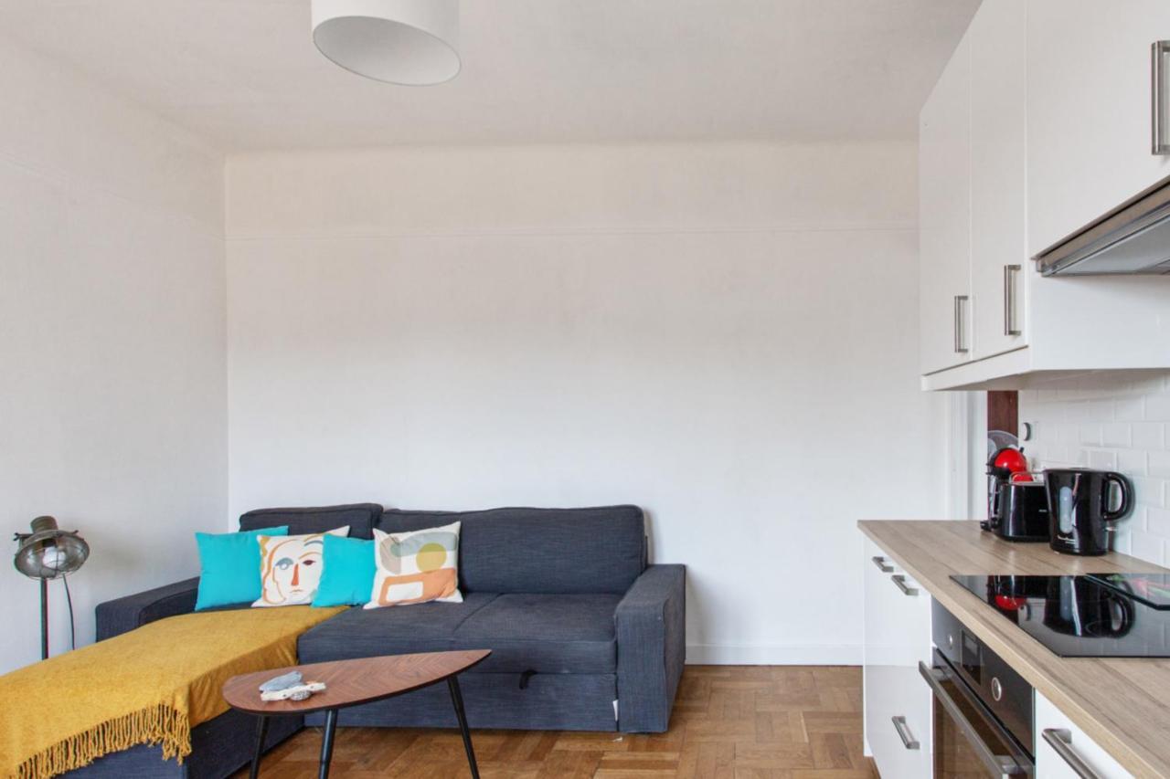 Appartement Liberation - Welkeys Niza Exterior foto